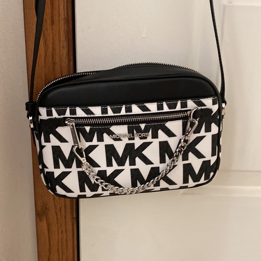 Michael Kors Jet Set Crossbody Bag
